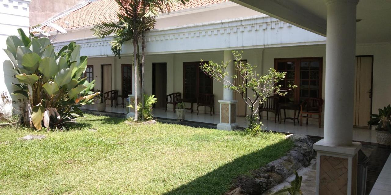 Hotel Sanashtri By Shm Bonorejo Luaran gambar